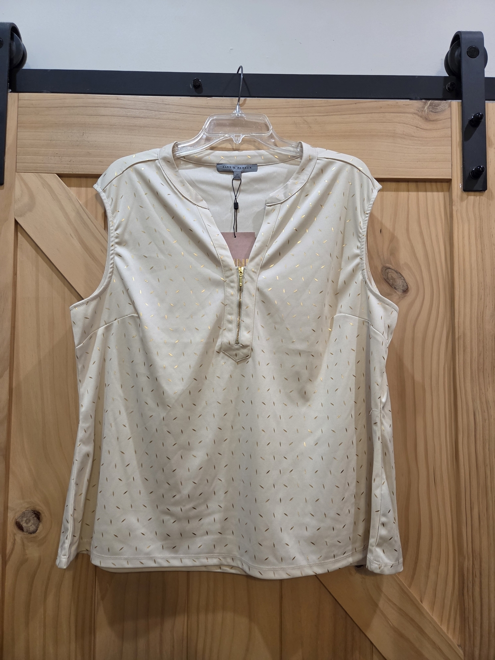 NWT | Alex & Parker Shine Zip Detail Cream & Gold Sleeveless Top | 2X